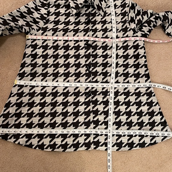 NEW ala Bala Houndstooth Pleated Shacket – Statement Button-Down Blazer (XL) - Picture 7 of 17